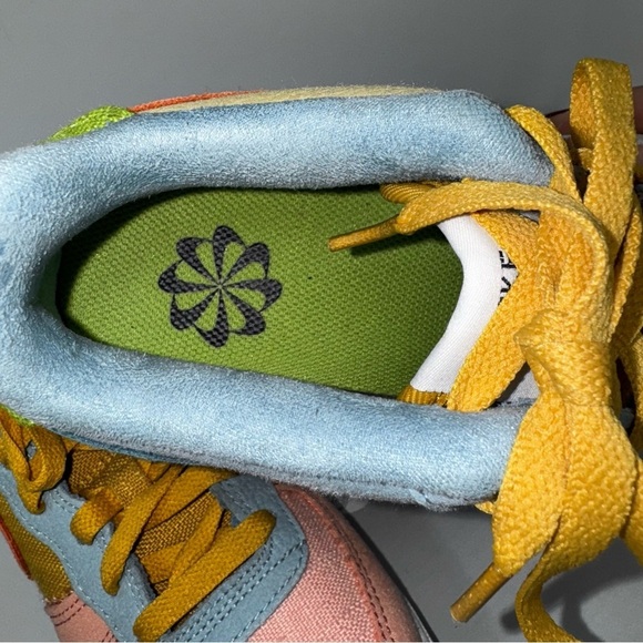 Air Force 1 Low '07 LV8 Next Nature 'Sun Club Multi' size 4.5Y - Picture 4 of 16